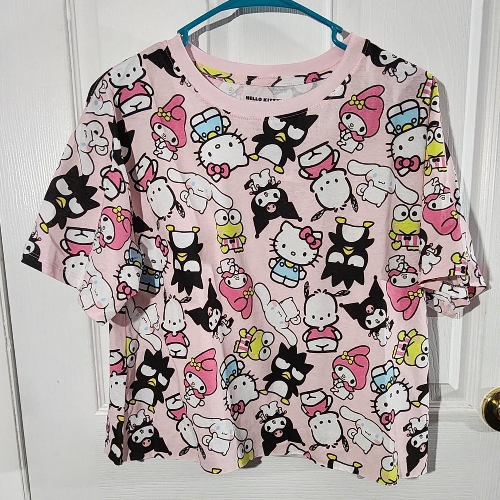 Hello Kitty and Friends Pink Cropped Tshirt